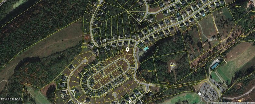 Ideal building homesite in Oak Ridge's upscale Rivers Run gated - photo 4