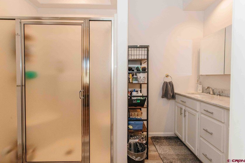 Welcome home to this beautifully updated ranch-style property in - photo 18