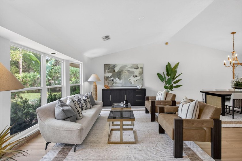 Welcome to your own private tropical retreat in the heart of - photo 7