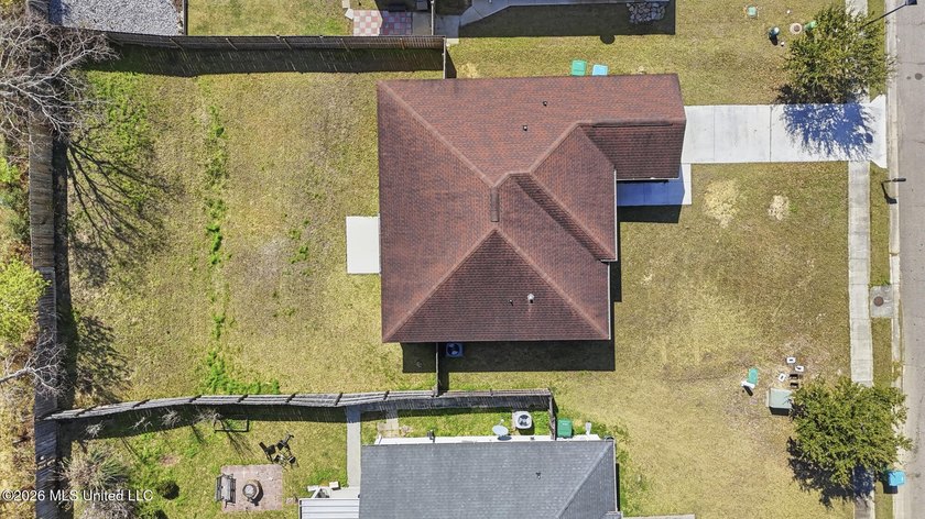 ** Seller willing to contribute toward buyer closing - photo 6
