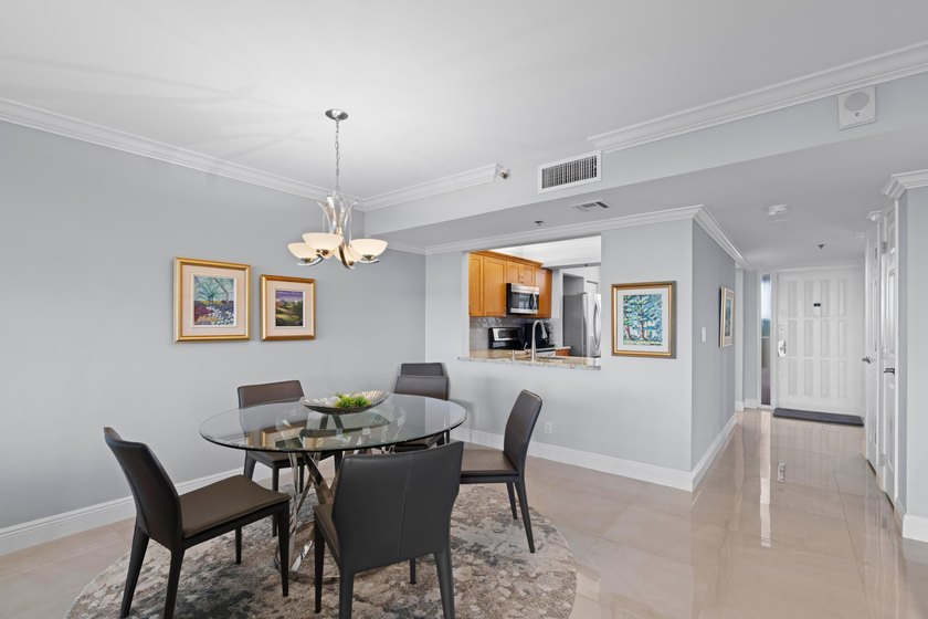 ABSOLUTELY GORGEOUS CORNER UNIT CONDO | PRESTIGIOUS 55+ - photo 10