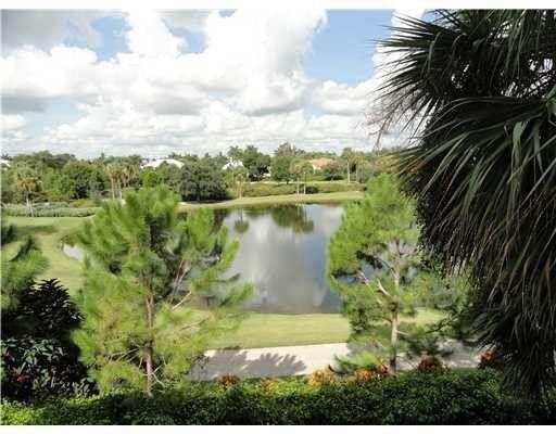 BRIGHT 2BEDROOM/2BATH FORTH FLOOR PENTHOUSE END UNIT OFFERS - photo 12