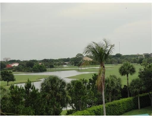 BRIGHT 2BEDROOM/2BATH FORTH FLOOR PENTHOUSE END UNIT OFFERS - photo 13