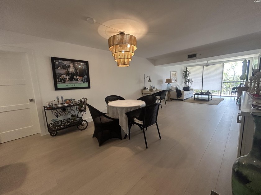 Welcome to this beautifully remodeled and impeccably maintained - photo 3