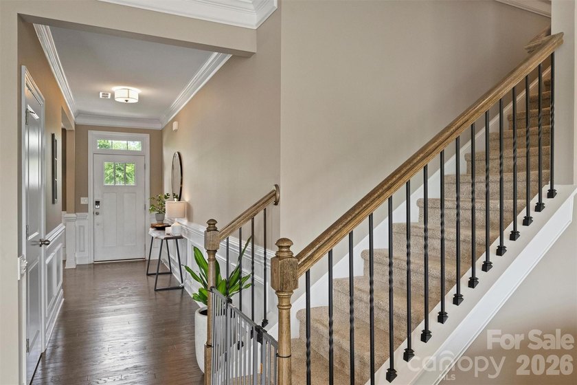 Move-in ready Lake Norman lifestyle home. 5 bed, 4 bath, 2,945 - photo 3