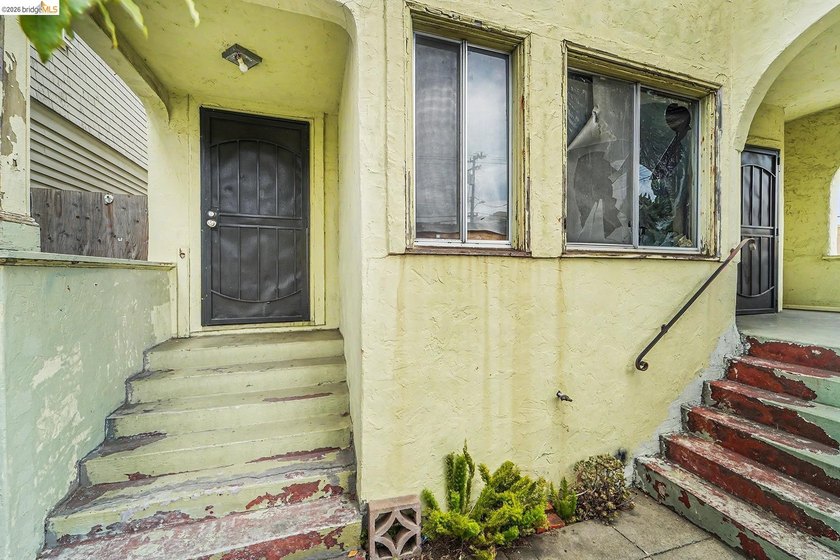 Location! Location! Location! Calling all investors, contractors - photo 6