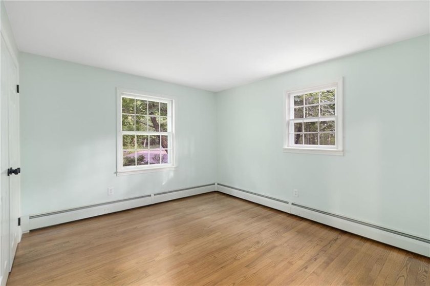 Welcome to 350 Essex Road in North Kingstown. This - photo 16