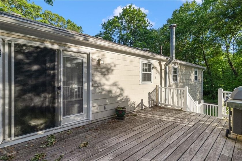 Welcome to 350 Essex Road in North Kingstown. This - photo 32