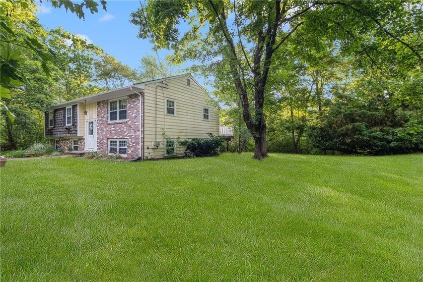 Welcome to 350 Essex Road in North Kingstown. This - photo 45