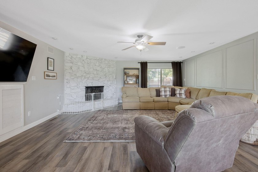 31862 Country Club Drive is a stunningly updated home perfectly - photo 8