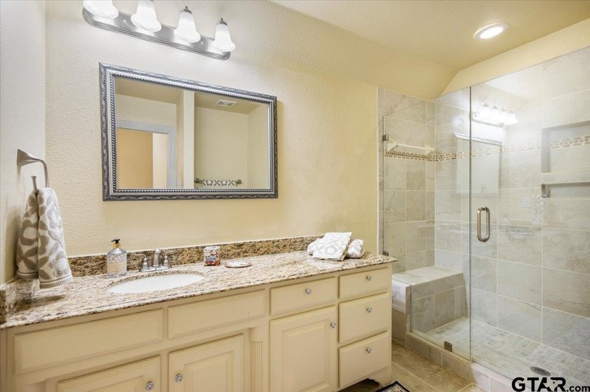 Waterfront Luxury in The Cascades Golf Club! Nestled in the - photo 22