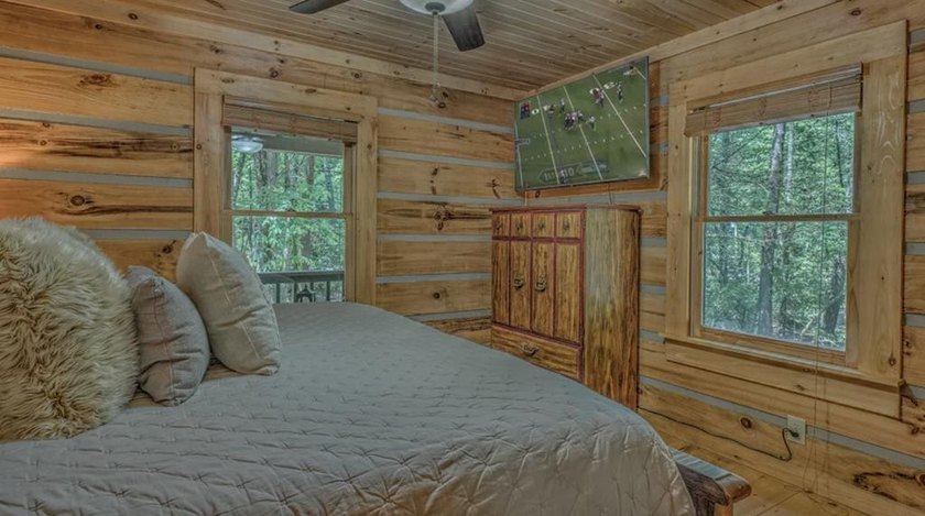 Water's Edge is the ideal blend of serene mountain escape and - photo 34