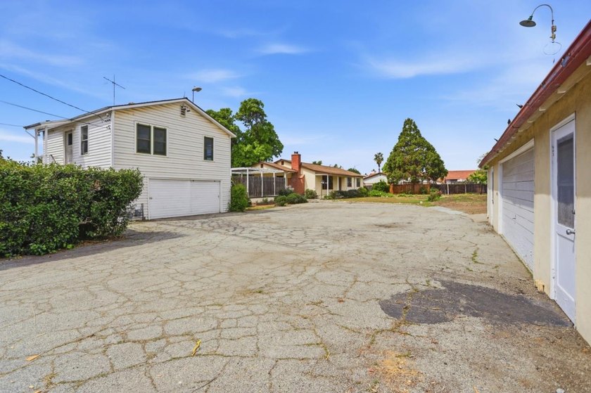 Rare opportunity to own 1.25 acres in a residential Berryessa - photo 6