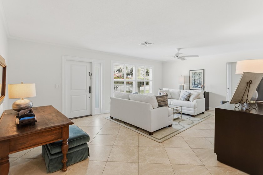 CORAL HEIGHTS CORNER-LOT HOME WITH POOL AND FLEXIBLE SPACE! Set - photo 6