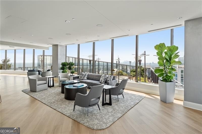 Exquisite Luxury Living in one of Atlanta's most iconic luxury - photo 60