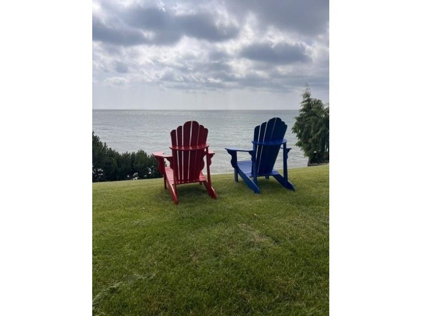 Truly Move-In Ready, This Lovely Home on Lake Huron Has So Many - photo 6