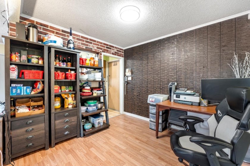 Welcome to 123 Gardenia Way in East Palo Alto, a spacious and - photo 14