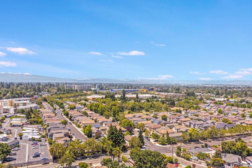 Welcome to 123 Gardenia Way in East Palo Alto, a spacious and - photo 32
