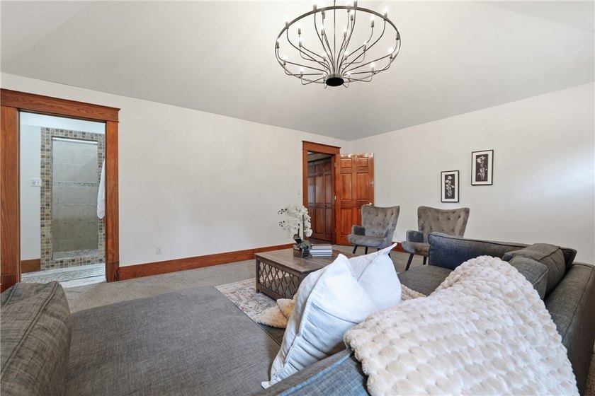 Step into a rare piece of Bentonville history, located in the - photo 33