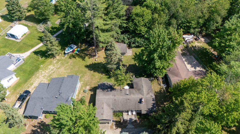Nestled away on one of the most desirable residential areas in - photo 10