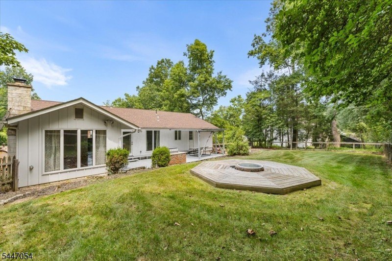 Easy one floor living in this expanded Ranch situated on nearly - photo 4