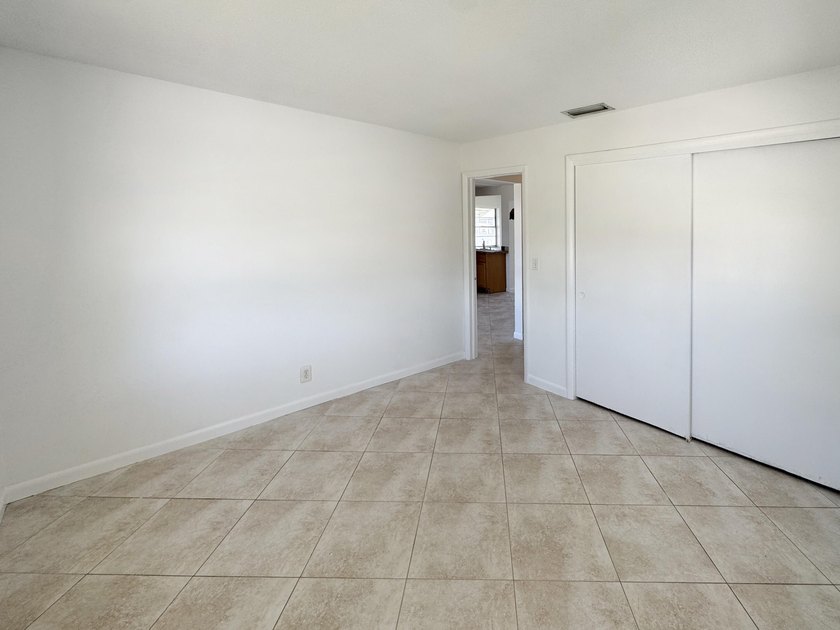 This home is priced at the I must it buy it deal. Welcome to 514 - photo 16