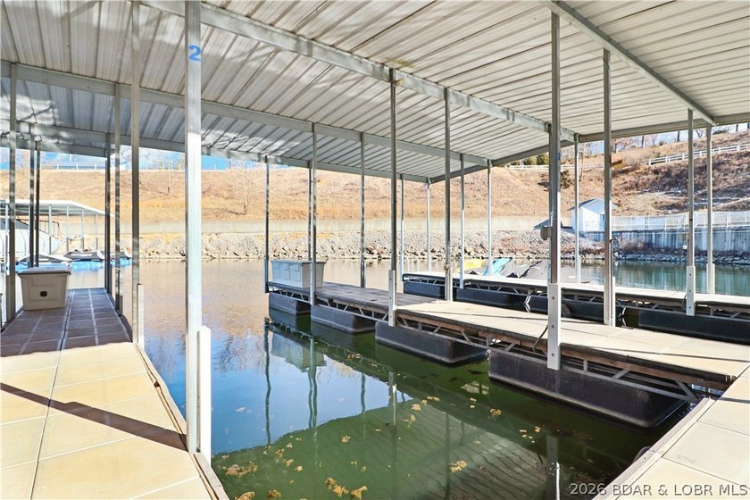 Gorgeous walk in level unit located at Lake of the Ozarks in the - photo 30