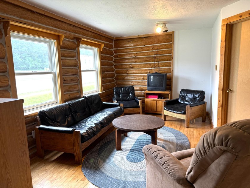 Enjoy 150' of shared sandy lakefront on beautiful Houghton - photo 7