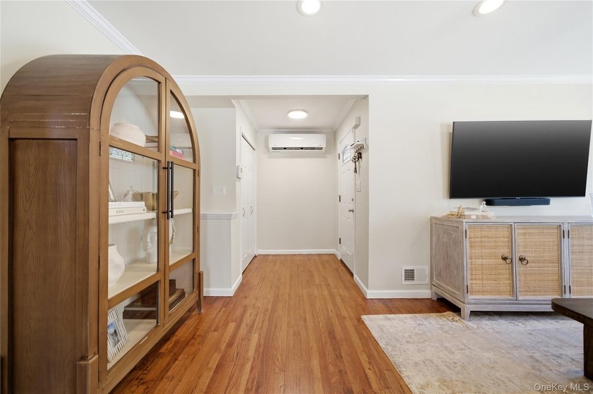 Set in the heart of West Islip, this beautifully updated - photo 20