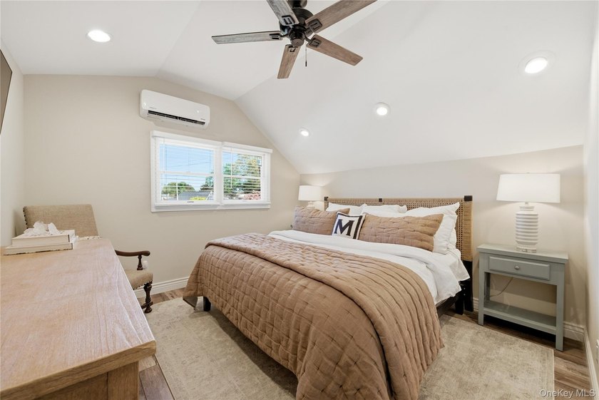 Set in the heart of West Islip, this beautifully updated - photo 25