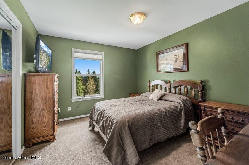 Welcome to your private North Idaho retreat--where space - photo 37