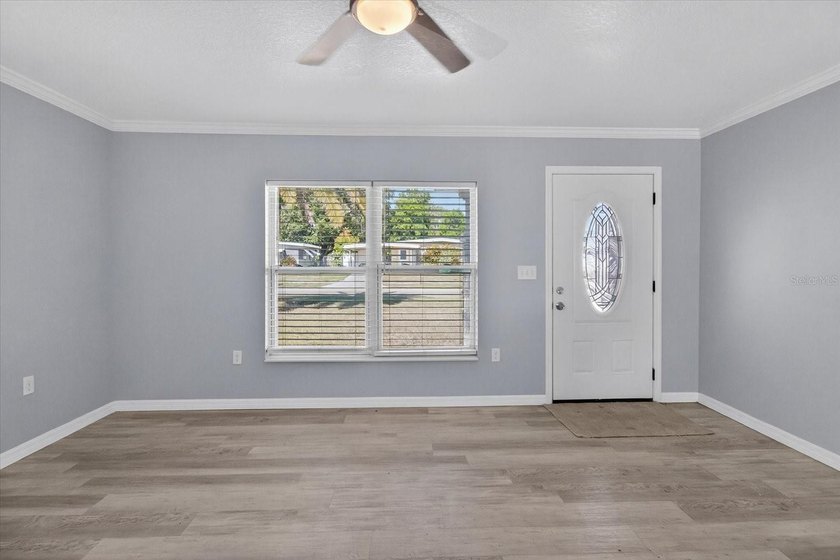 This Beautiful 2 Bedroom 2 Bath Dual Primary has an amazing - photo 8