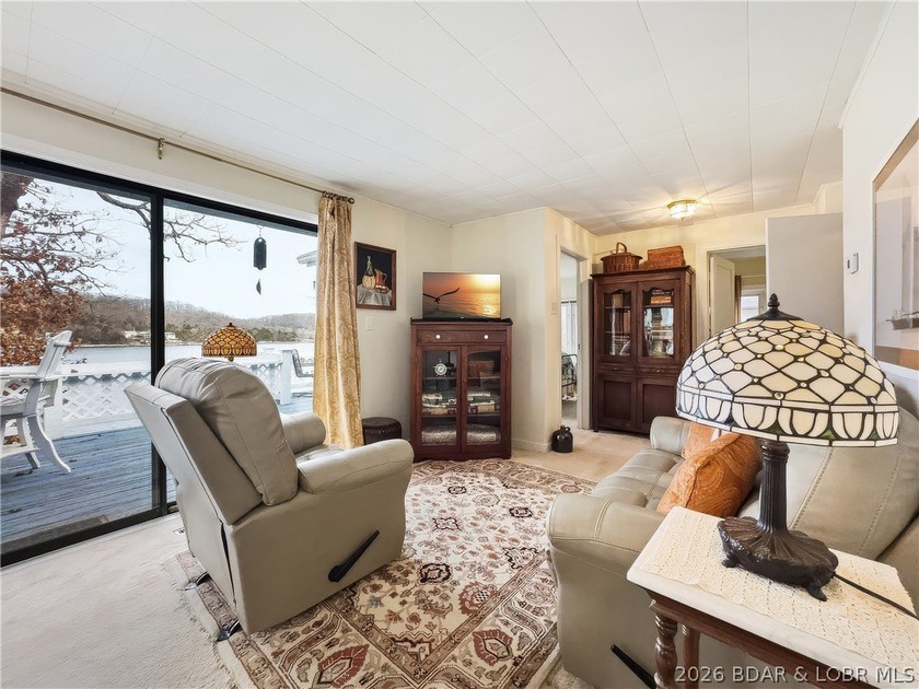 Welcome to your perfect Lake of the Ozarks retreat! This - photo 11