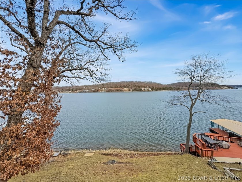 Welcome to your perfect Lake of the Ozarks retreat! This - photo 24