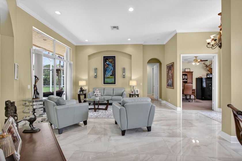 Welcome to this thoughtfully designed four-bedroom, three-bath - photo 10