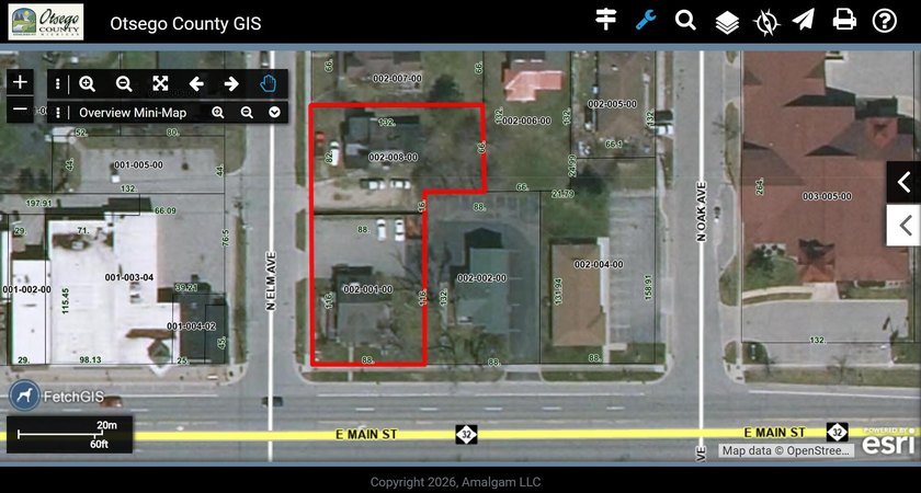 1,122 sq ft of retail space in this high traffic exposure - photo 3