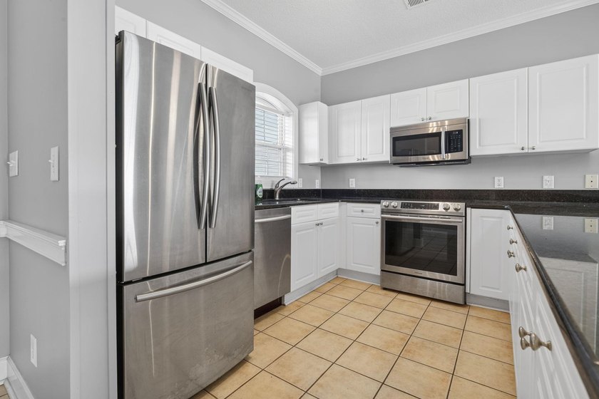 OPEN HOUSE!! June 13th from 1 - 3PM. Welcome home to this - photo 12