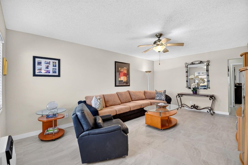 Welcome to this Rare Impeccably Maintained First Floor 2 Bedroom - photo 14