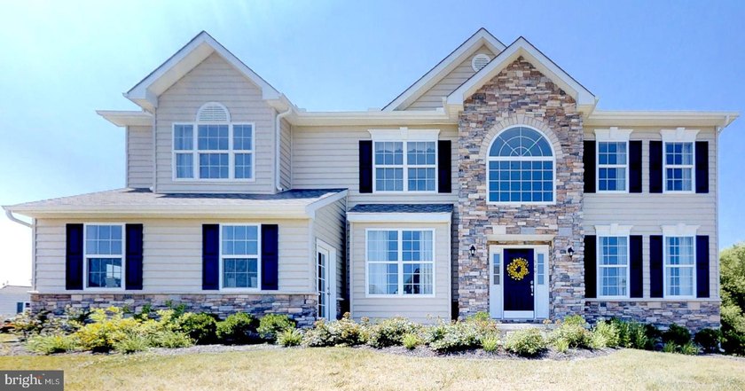 Only FOUR building lots are available in this established - photo 5