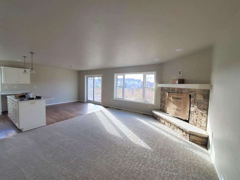 The North, a great single level floor plan (zero entry) perfect - photo 5