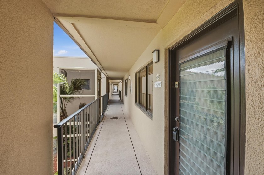 Resort-Style Living in Lakes of Delray - Move-In Ready and - photo 4