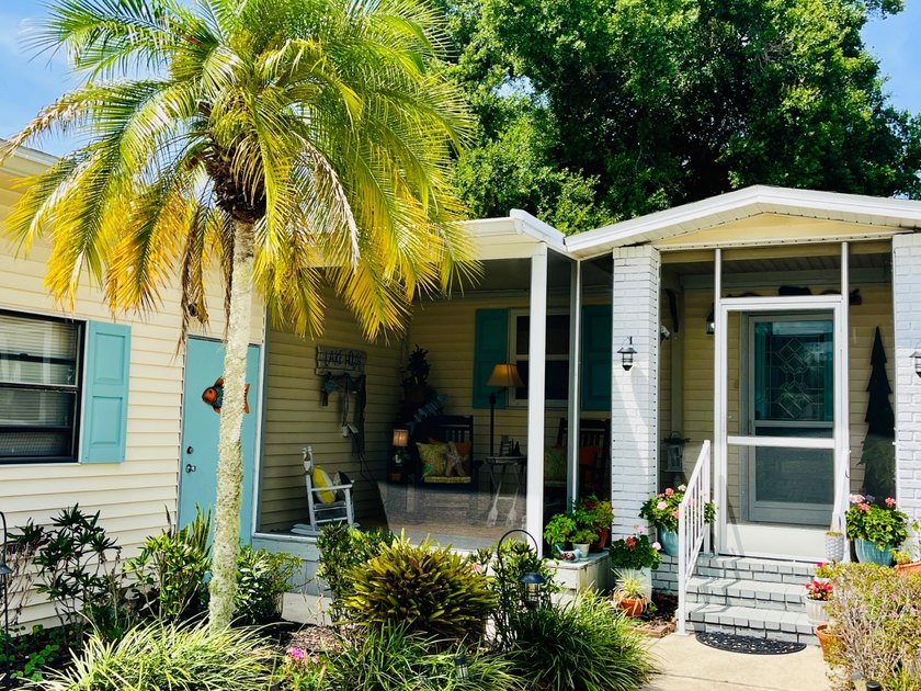 This great two-bed, two-bath home is located on the course at - photo 3