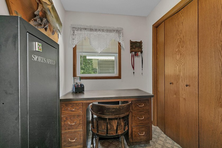 This unique riverfront property offers several hundred ft of - photo 15