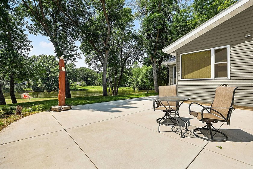 This unique riverfront property offers several hundred ft of - photo 20