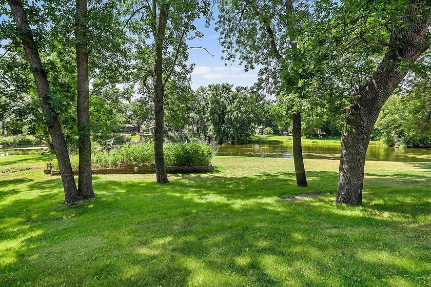 This unique riverfront property offers several hundred ft of - photo 21