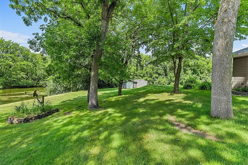 This unique riverfront property offers several hundred ft of - photo 22