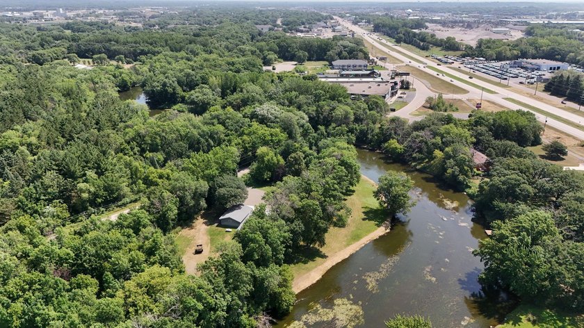 This unique riverfront property offers several hundred ft of - photo 29