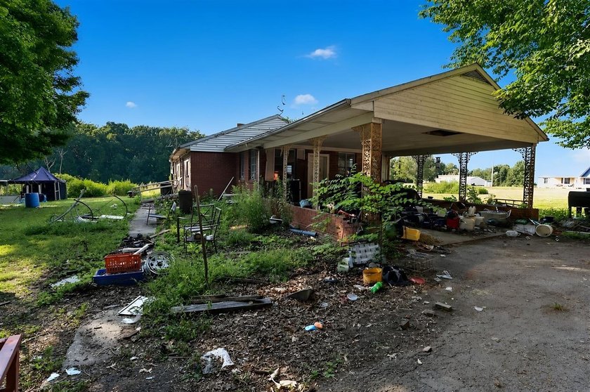Looking for acreage with endless potential? This 13.2-acre - photo 34