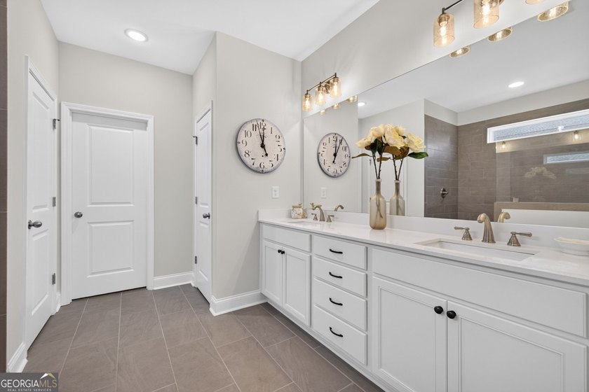 Luxury Living in a Vibrant 55+ Community Experience the perfect - photo 32