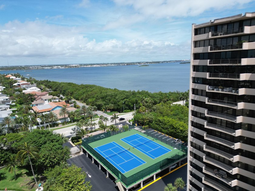 Oceanfront Living at Cote D'Azur Singer Island! Welcome to this - photo 32